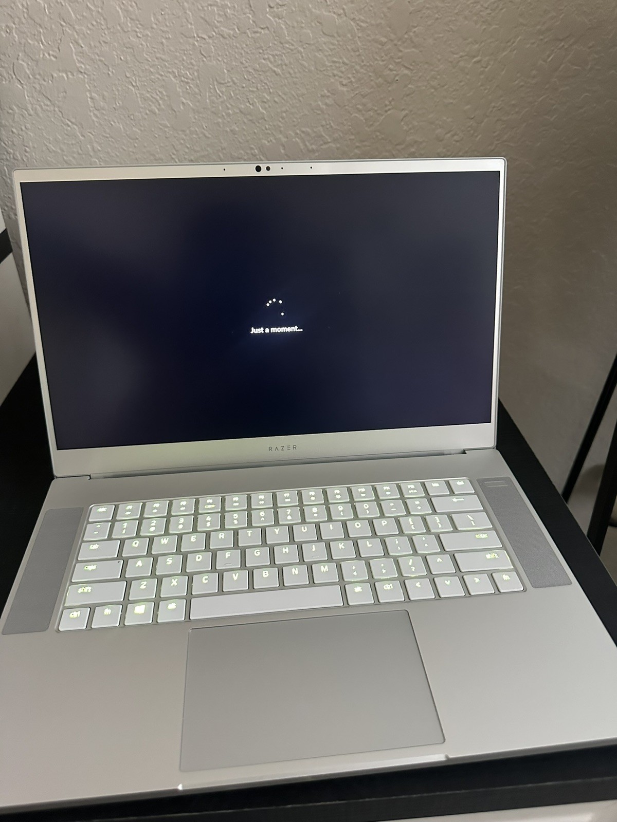 Razer Blade 15 Advanced RZ09-0288 RTX 2070 Max-Q 32GB RAM Gaming Laptop – Silver