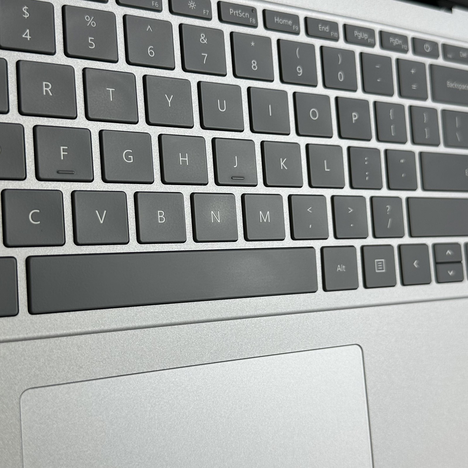 Microsoft Surface Laptop Studio 14 2K TOUCH i5-11300H 16GB 256GB SSD Bent Frame