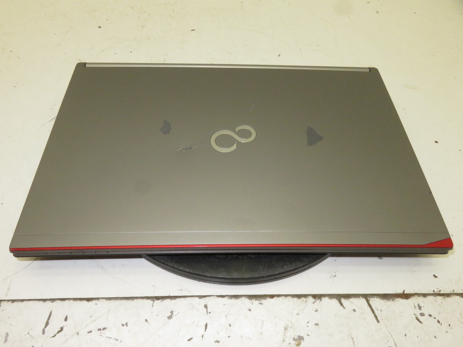 Fujitsu LifeBook E754 Laptop Intel Core i5-4300M 8GB Ram No HDD or Battery