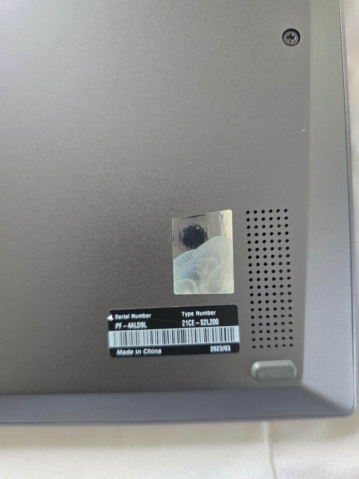 Lenovo ThinkPad X1 Yoga Gen 7 – i5-1235U – 16GB, 256GB, Windows 11 (New Battery)