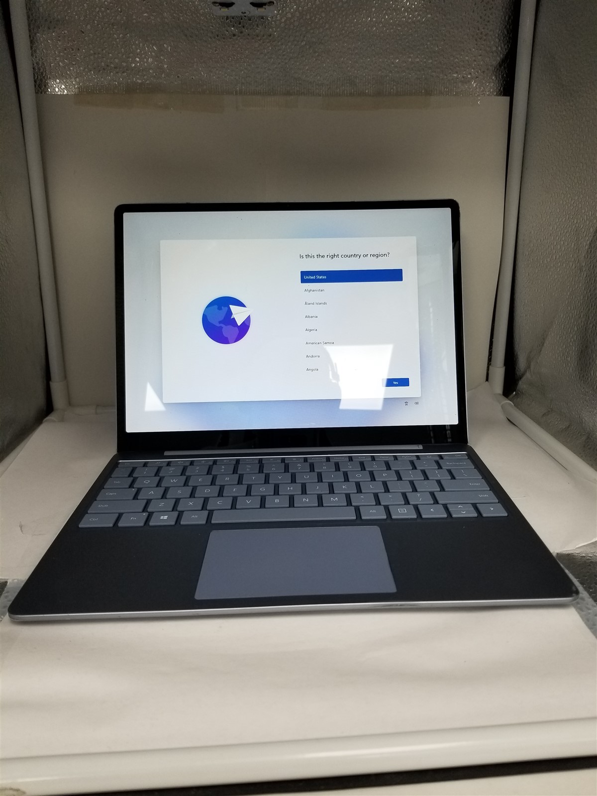 Microsoft Surface Laptop Go Core i5 12.4″ 8GB/128GB Blue Reduced Price VW5897
