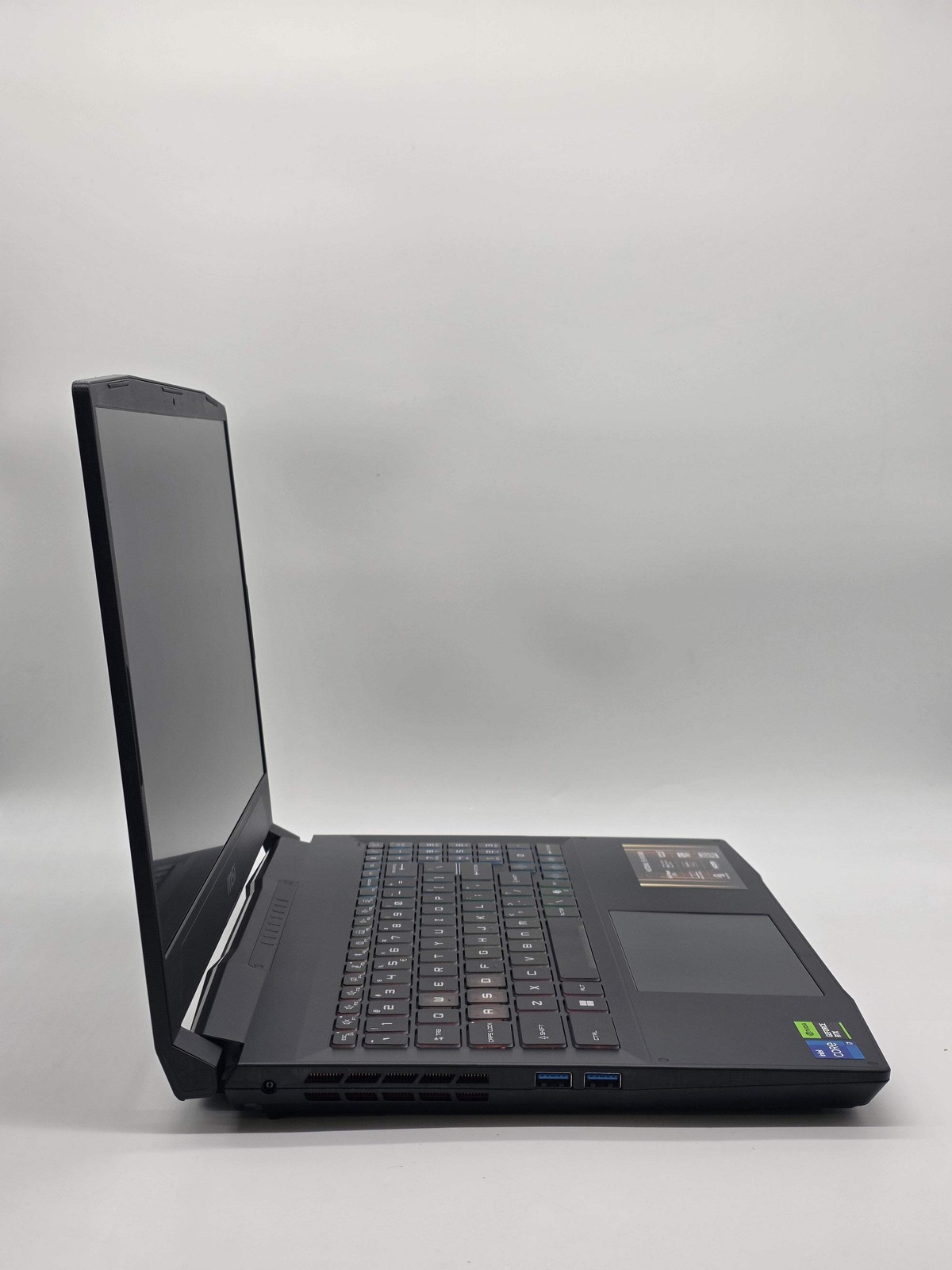 MSI Katana 15 HX B14WEK 15.6″ Core i7-14650HX 2.2GHz RTX 5050 16GB RAM 512GB SSD