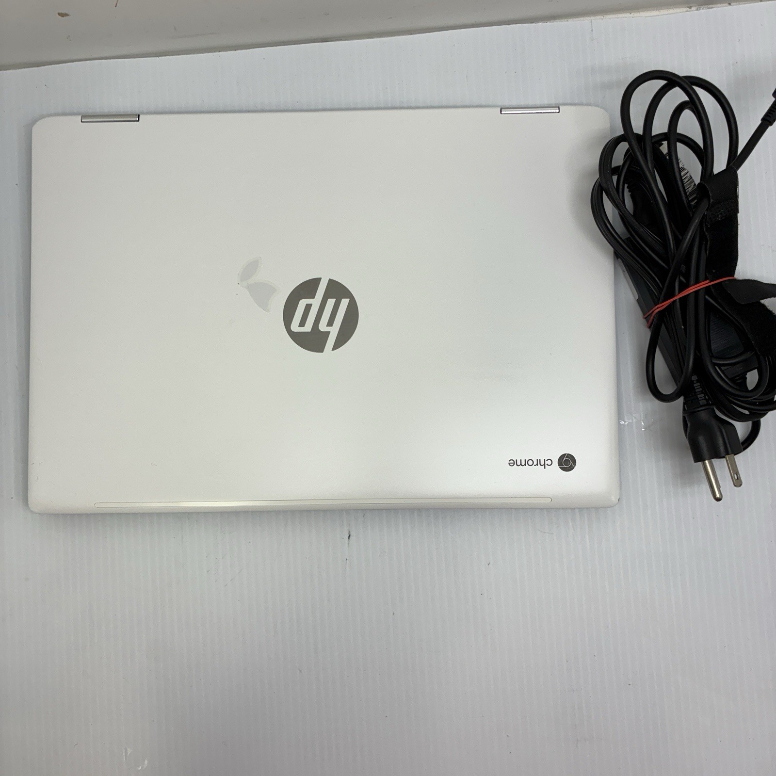 HP Chromebook x360 14in. (Intel Core i3 8th Gen., 2.20 GHz, 8GB) Laptop