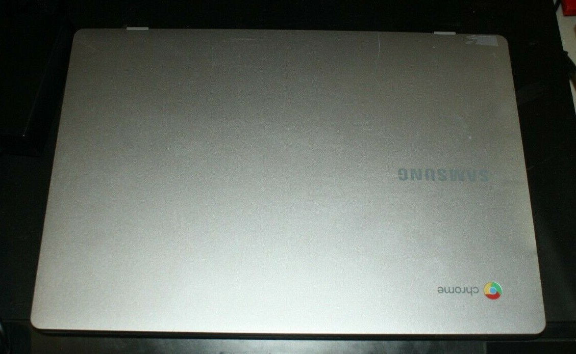 SAMSUNG XE310XBA CHROMEBOOK 1.10GHZ/4GB/32GB 11.6″ FREE SHIPPING