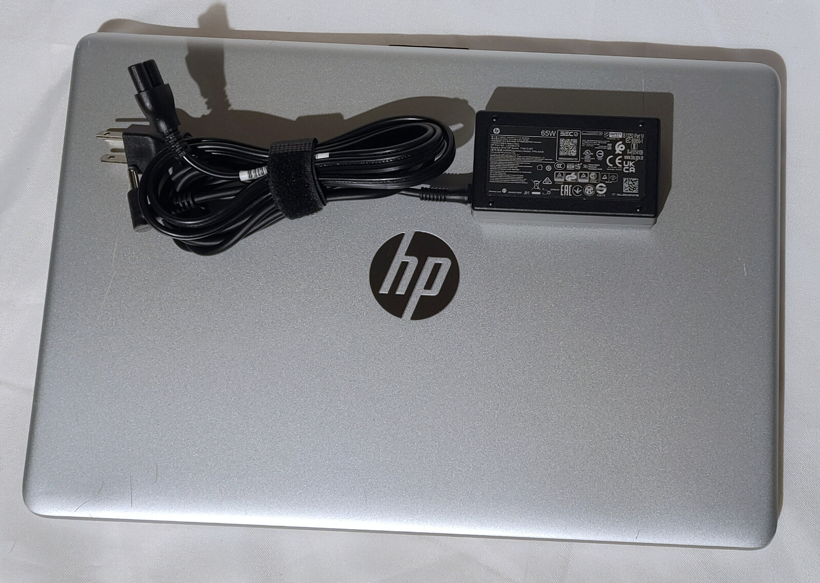 HP 15-dw3015cl 15.6in Laptop Core i5-1135G7 8GB 256GB SSD Re-newed