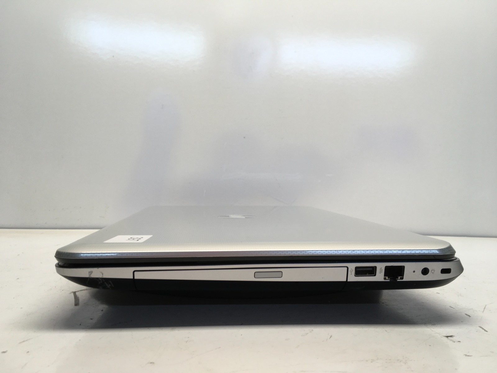 HP Pavilion 17-E161NR Intel i5-4200M 2.5GHz 6 GB NO HDD/Battery