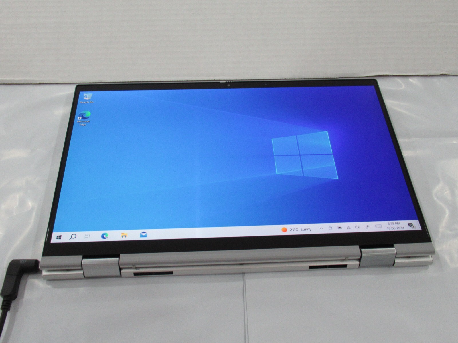 Dell Inspiron 7306 2n1 P124G 13.3″ i5-1135G7 1.3GHz 8GB RAM 128GB SSD