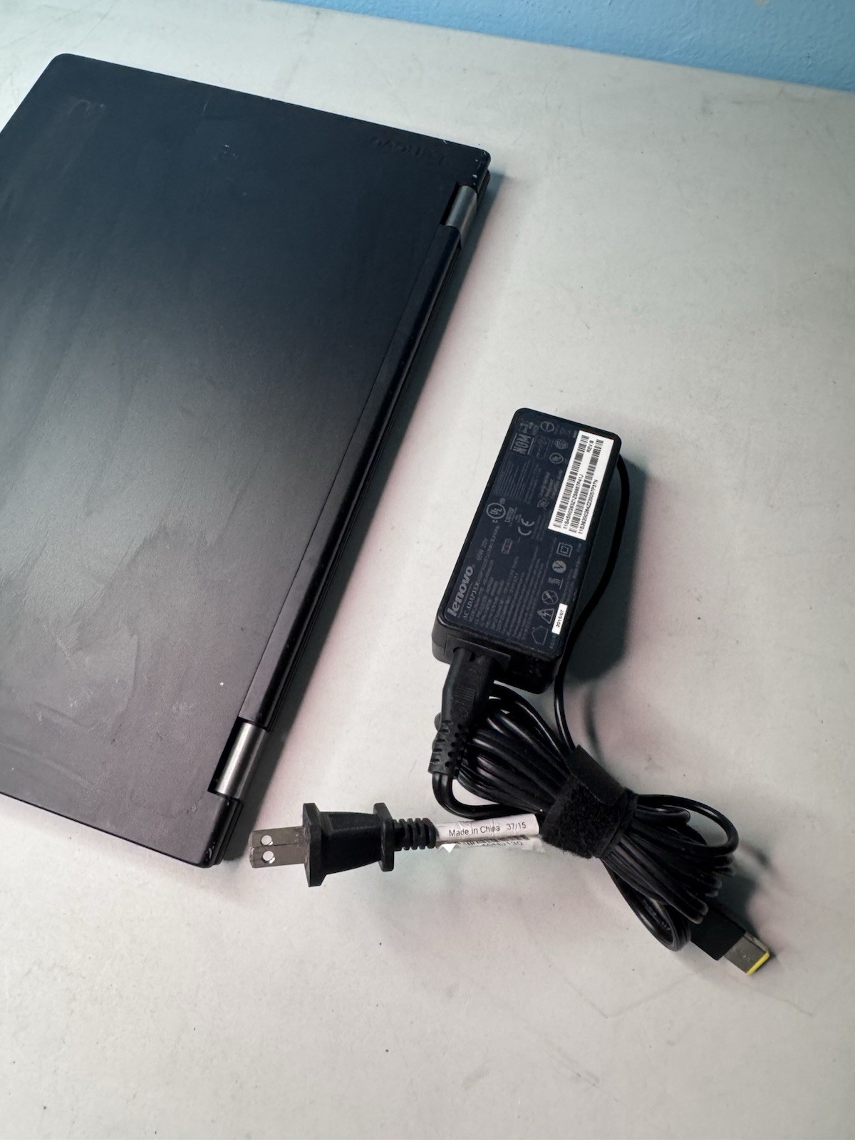 Lenovo Thinkpad Yoga 14 Intel i5 6200u 2.3ghz 8gb Ram 256gb SSD Touch Laptop