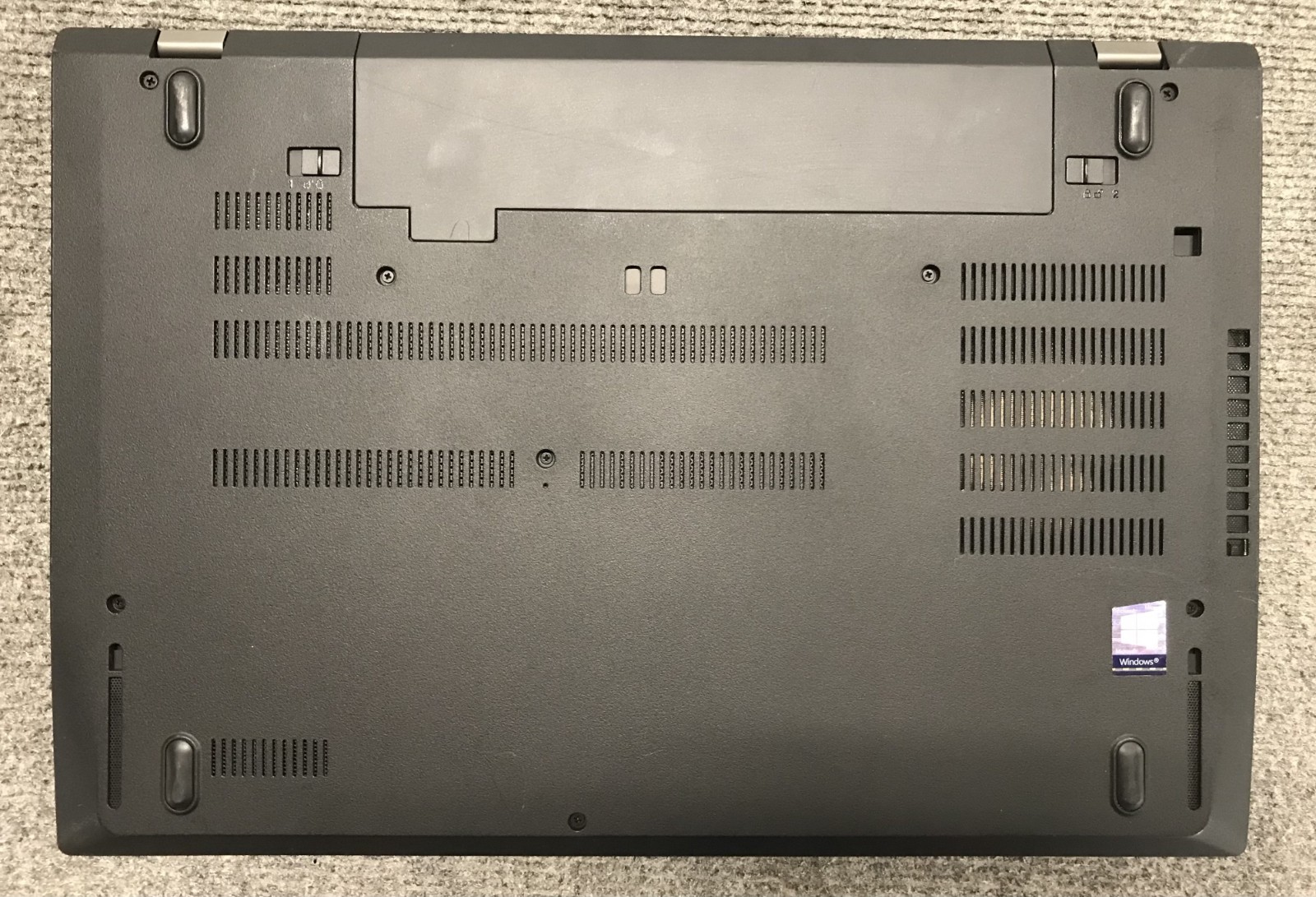 Lenovo ThinkPad P52s 15.6″ Laptop i7-8550U 16GB RAM 1TB NVMe + 128GB NVMe