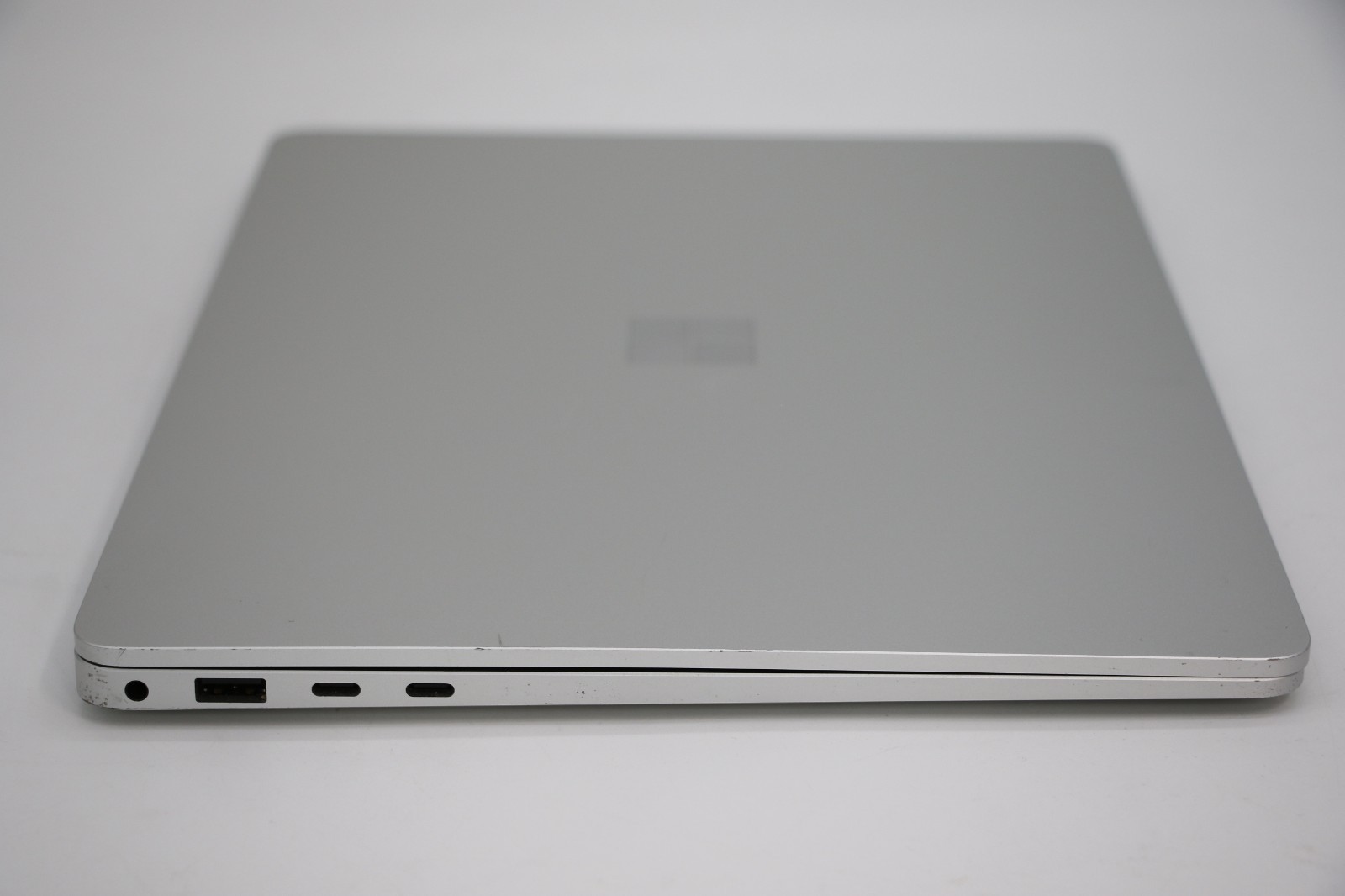 Microsoft Surface Laptop 7 13.8” Snapdragon X1E80100, 16GB RAM, 512GB SSD -2036