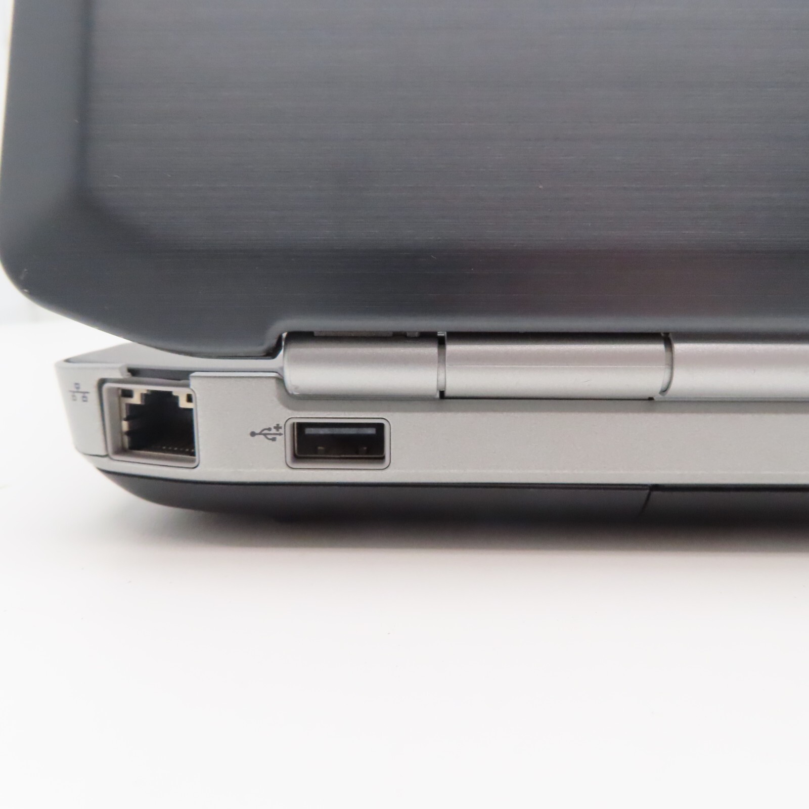 Dell Latitude Laptop Intel Core i5 2.50GHz 2 Cores 4GB DDR3 SDRAM