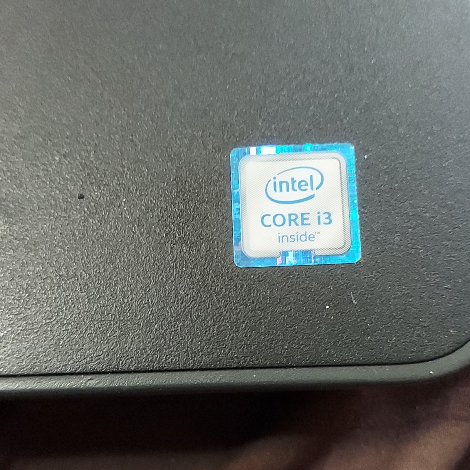 Dell Latitude 3380 13in Core i3 2.00GHz 8GB 128GB SSD Win10 Black