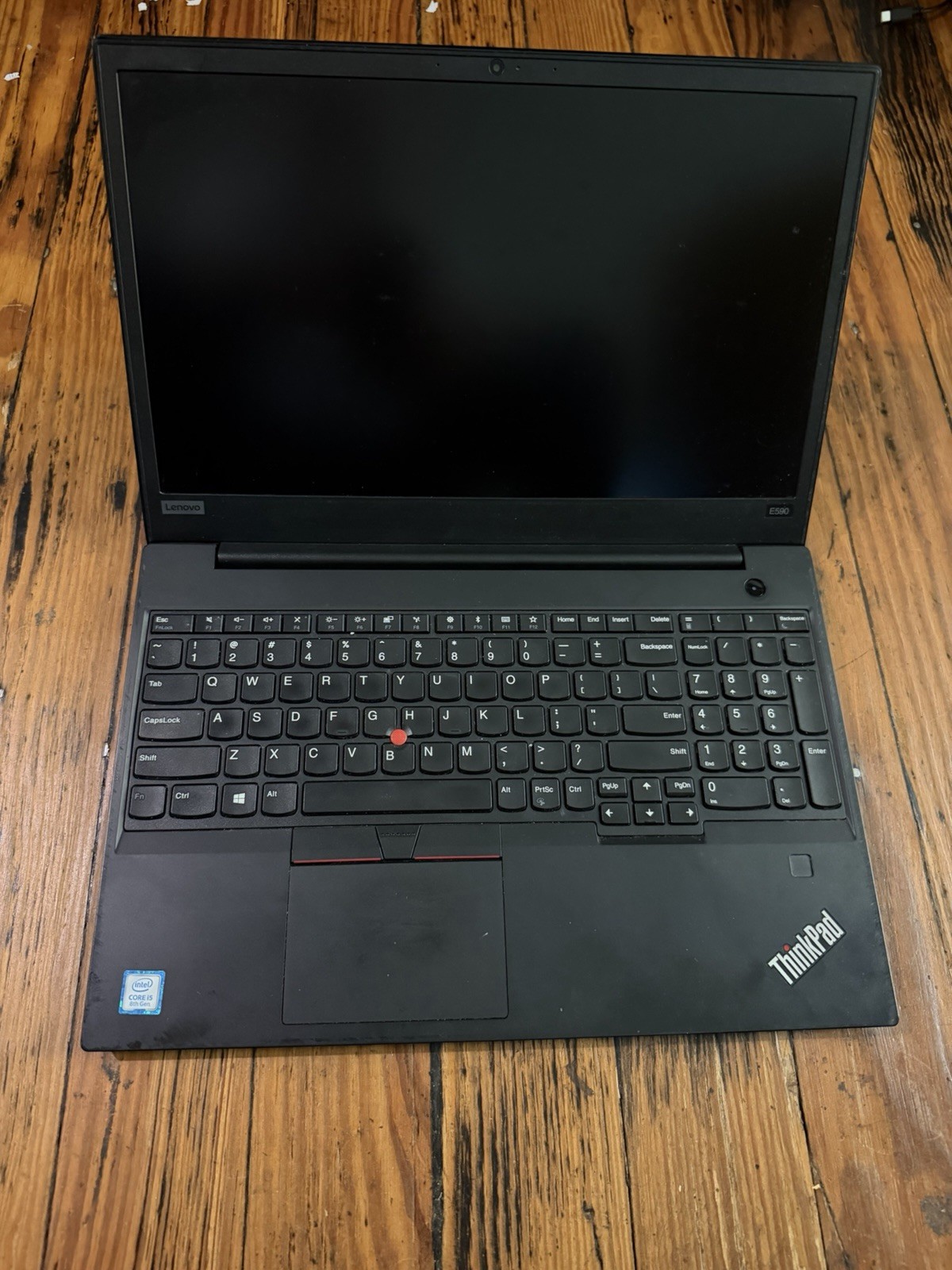 Lenovo ThinkPad E590 i5-8265U 8GB RAM 256GB SSD 15.6″ FHD W11P (26992)