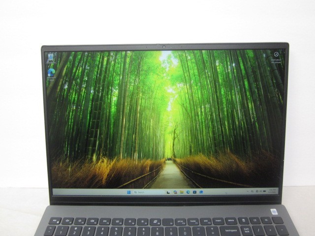 Dell Vostro 16 5630 I7-1360P @ 2.2GHz 1TB 16GB WIN11PRO