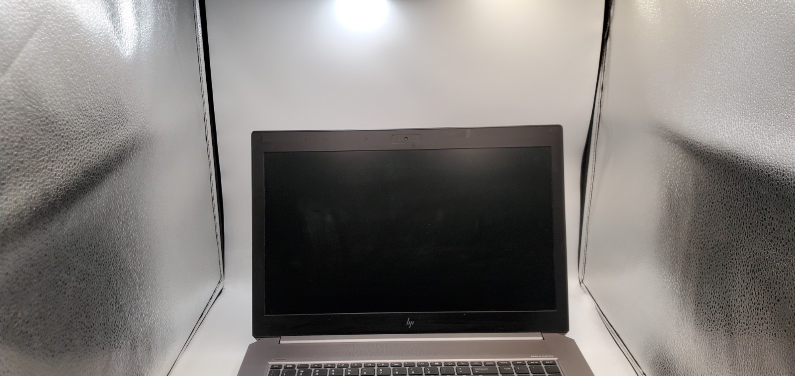 HP ZBook 17 G5 Laptop Intel Core i5-8th Gen 2.3GHz 8GB RAM 256GB SSD No Bat/Char