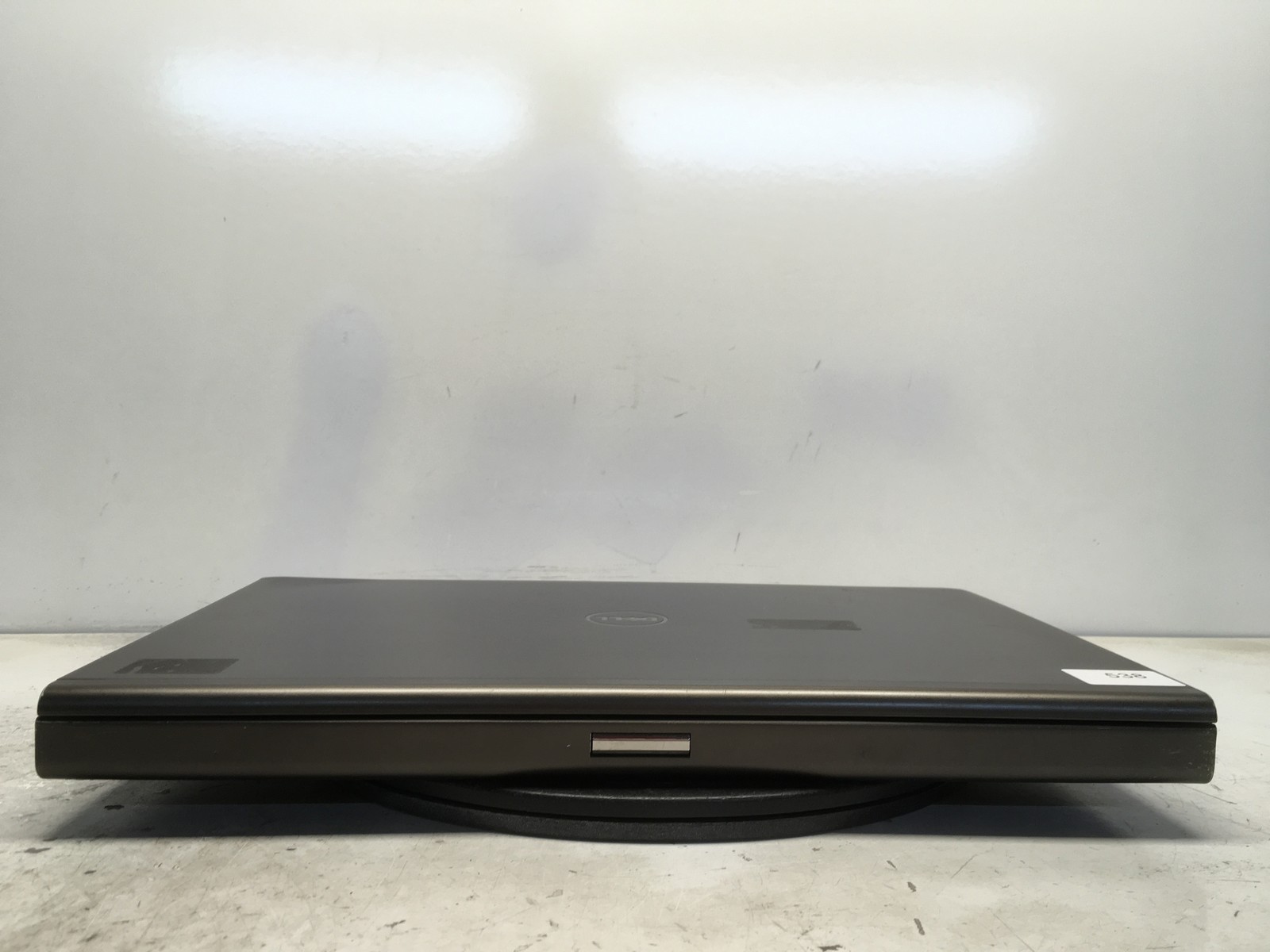 Dell Precision M6600 Intel i7-2760QM 2.4GHz 12 GB NO HDD No Batt