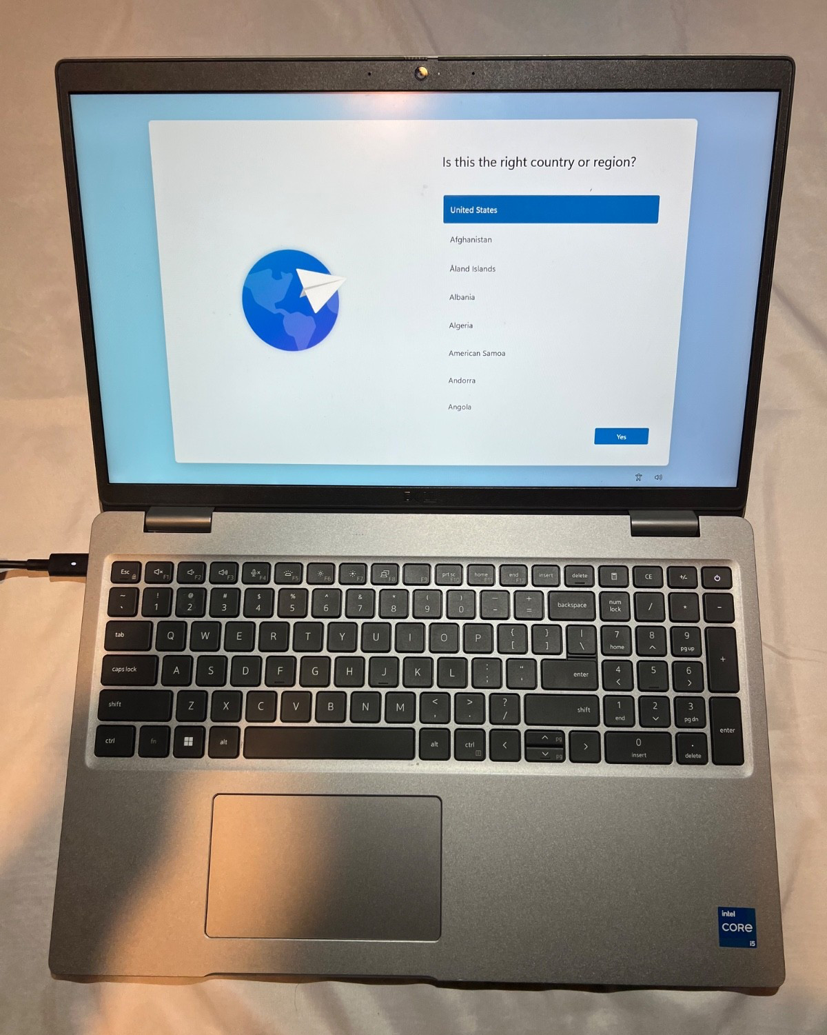 Dell Latitude 5530 – Intel i5 1240P – 16GB Ram – 256GB M.2 – Windows 11 Pro