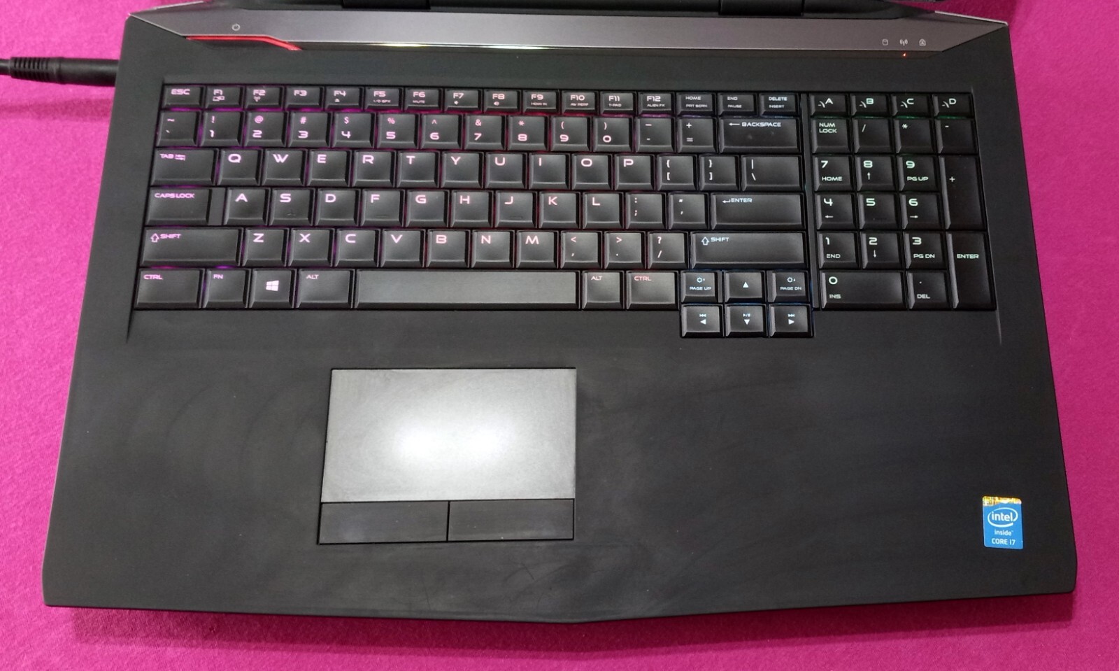Alienware 17 “Ranger” i7-4900mq 2.8-3.8Ghz 16GB 256GB SSD NVIDIA P4200 FHD AX200