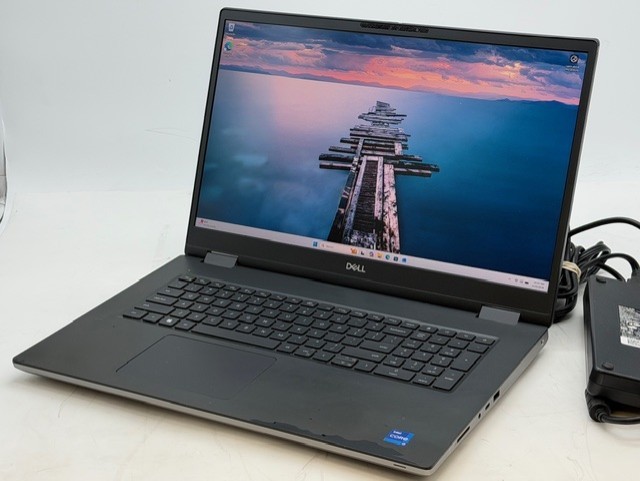 Dell Precision 7770 i7-12850HX 2TB SSD 32GB DDR5 Windows 11 Pro