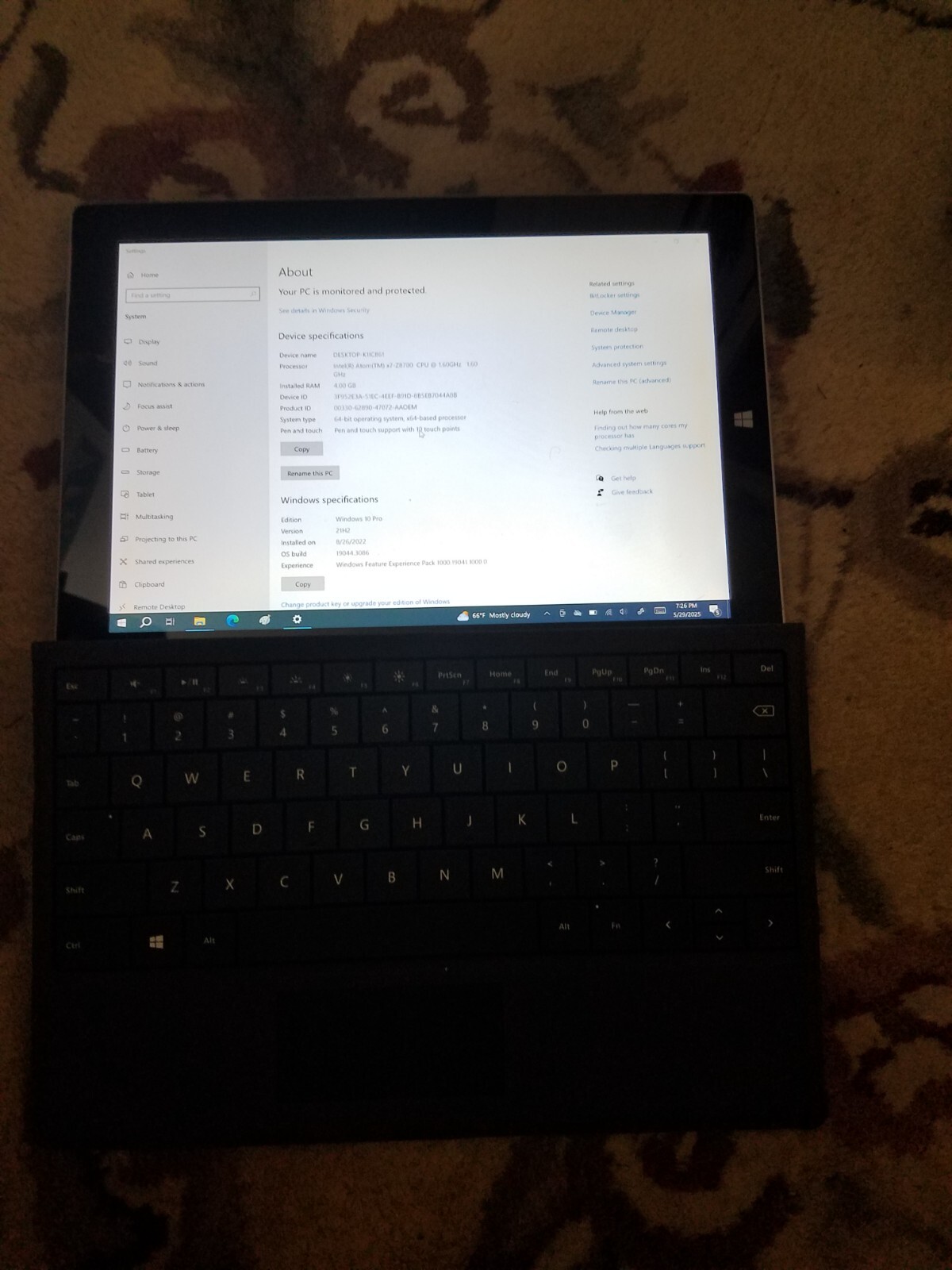 Microsoft Surface 3 (10.8-in) Tablet Pro for Parts Intel Atom 1.6 GHz processor