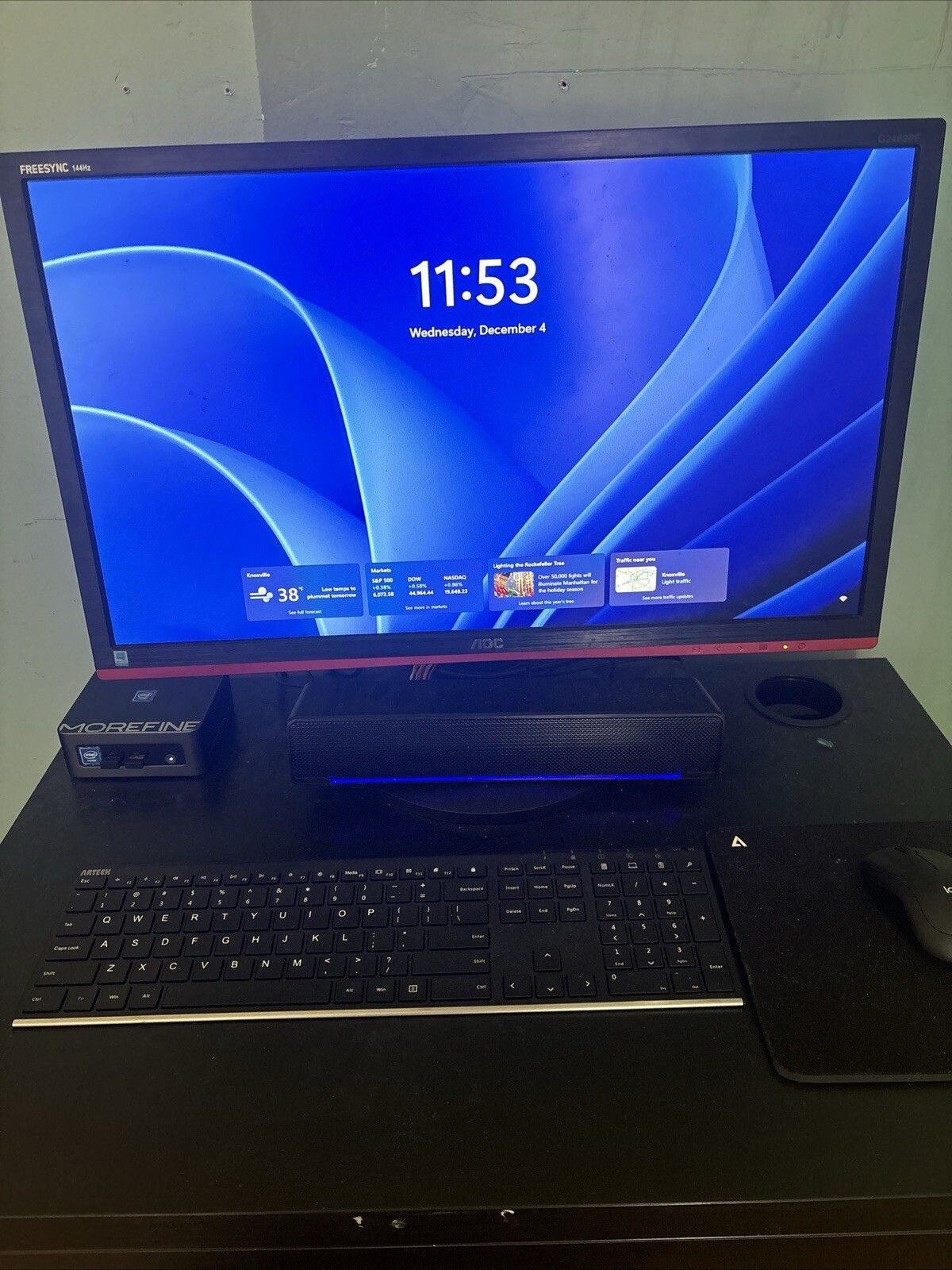 AOC LDC Freesync 27 Inch Monitor – 144Hz – With Keyboard, Mouse, And Soundbar
