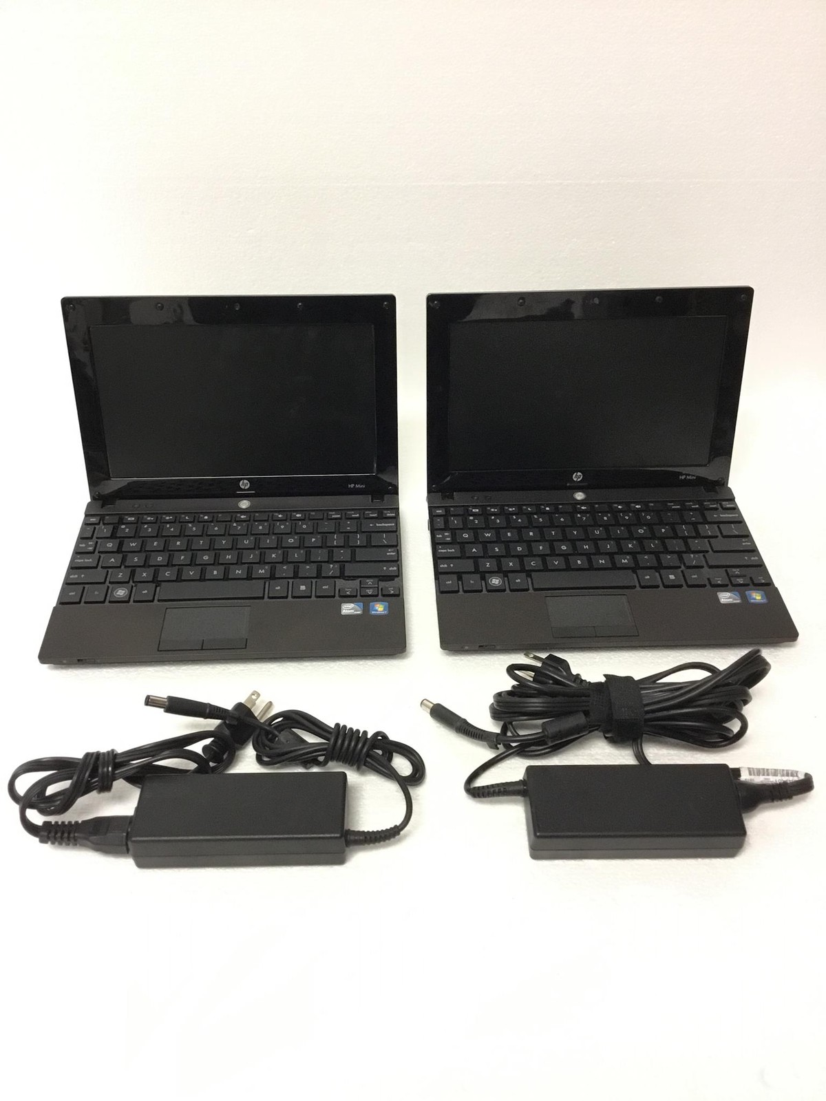 HP Mini 5103 Intel Atom N455 1.66GHz 10″ Netbook w/160 HD, 2Gb Ram & Ac Adapter