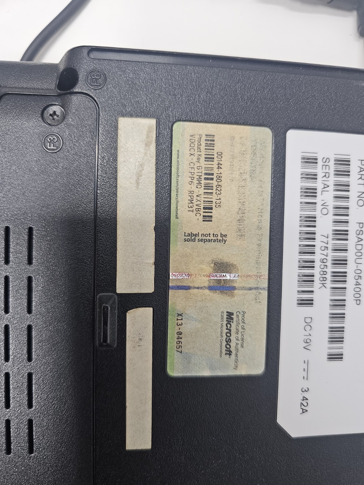 TOSHIBA SATELLITE A135-S7406 Notebook Computer 15.4″ 80GB Windows Vista Home Bas