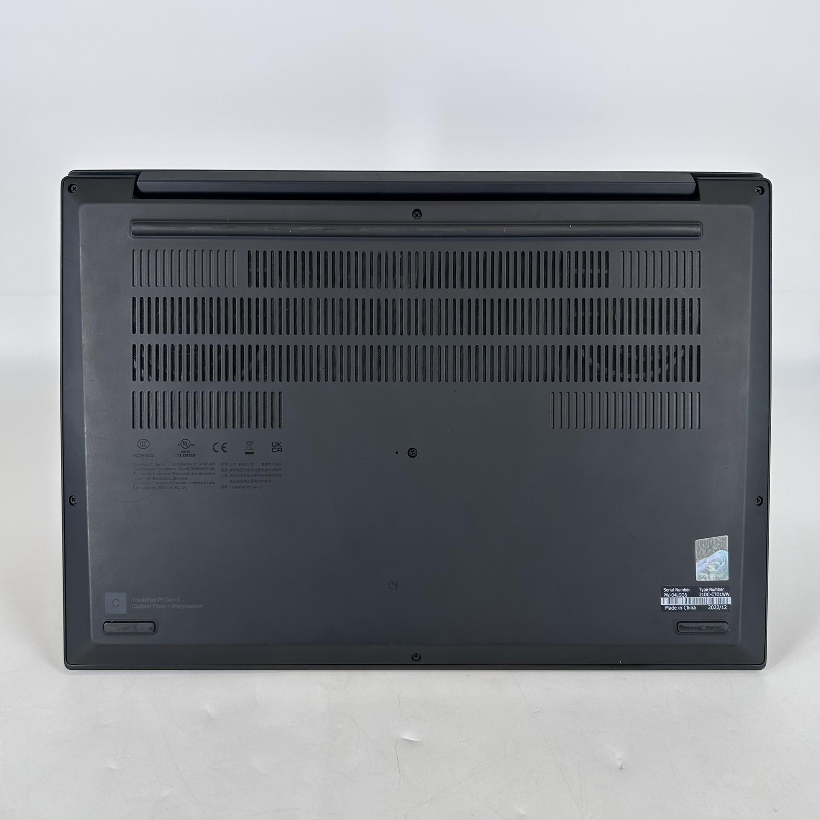Lenovo ThinkPad P1 Gen 5 16 FHD+ 2.3 GHz i7-12700H 64GB 1TB SSD RTX A1000