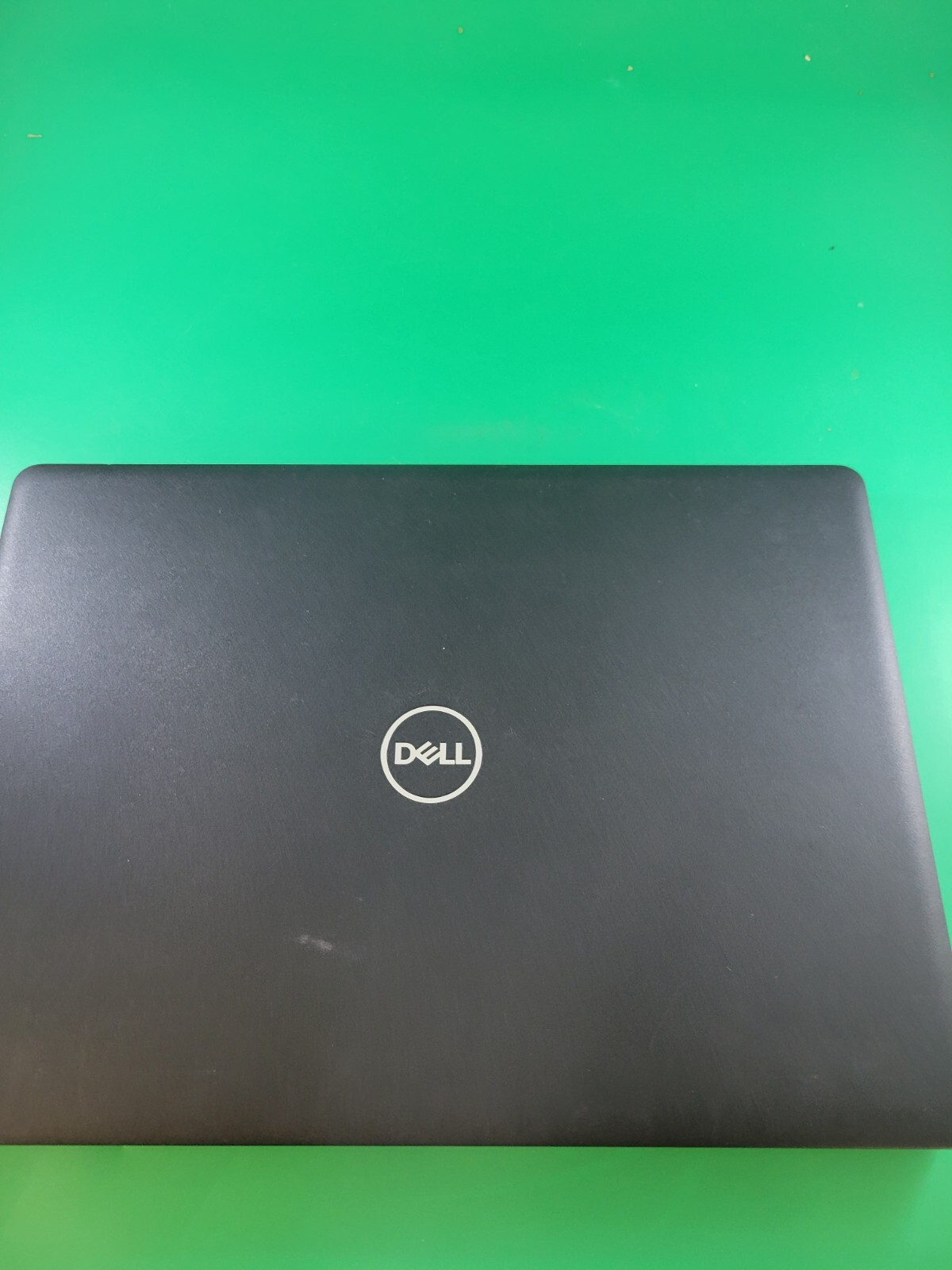 DELL LATITUDE 3490 14 in Intel Celuron – 8250U 1.80GHz 4GB RAM 500GB HDD