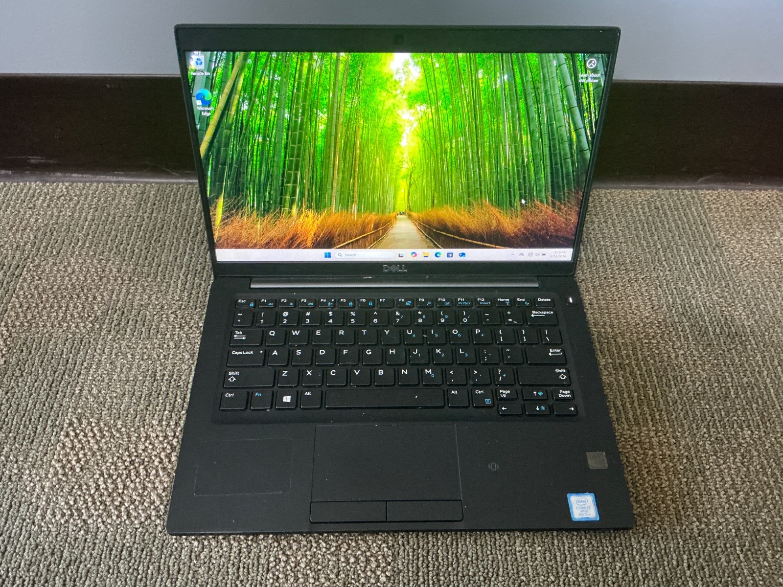 Dell Latitude 7390 13.3″ FHD i7-8650U 8GB RAM 256GB SSD Windows 11 Pro Laptop