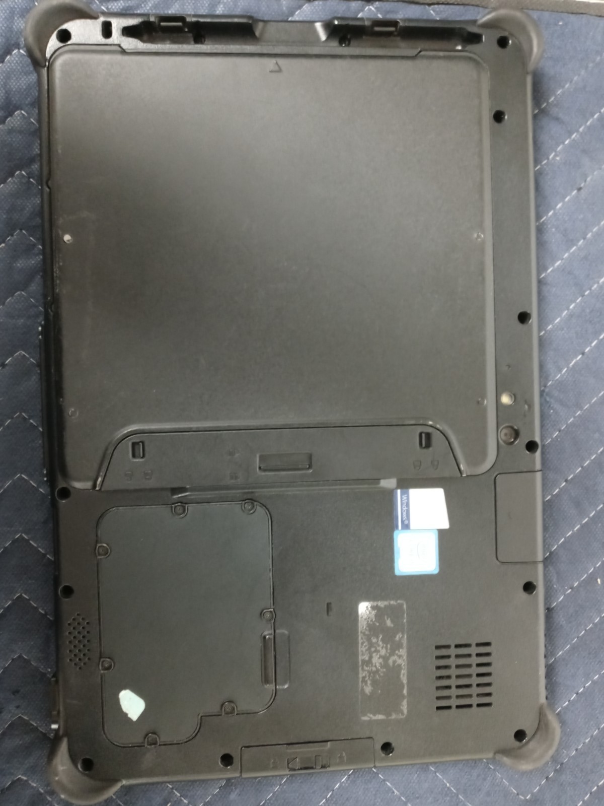 GETAC F110 G4 Rugged Tablet i5-7200U 2.50GHZ 128GB SSD 4GB | Win10P 4G LTE GPS!