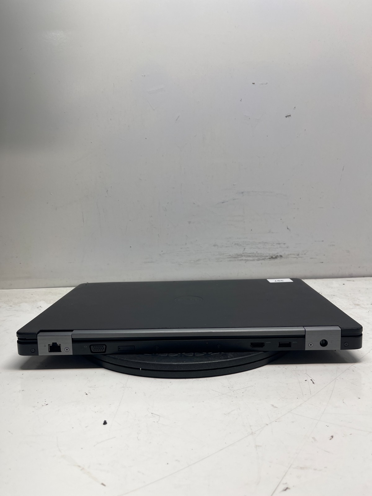 Dell Latitude E5570 Intel Core i5-6300U 2.40 GHz NO RAM NO HDD – FOR PARTS