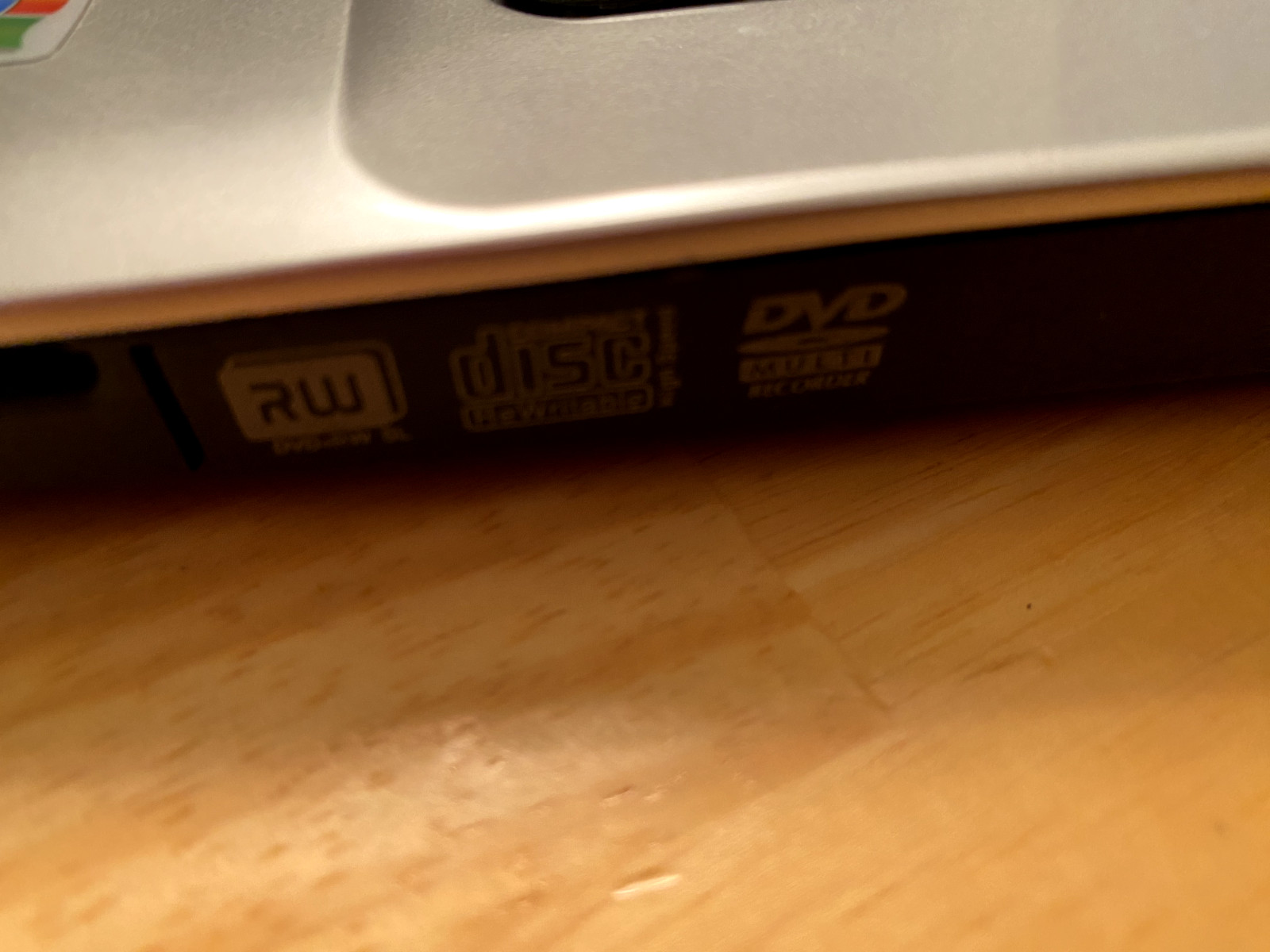 HP Pavillion DV600 – Intel Core 2 T5550, 1.66 MHz, 2 GB RAM NO HDD Boot to BIOS