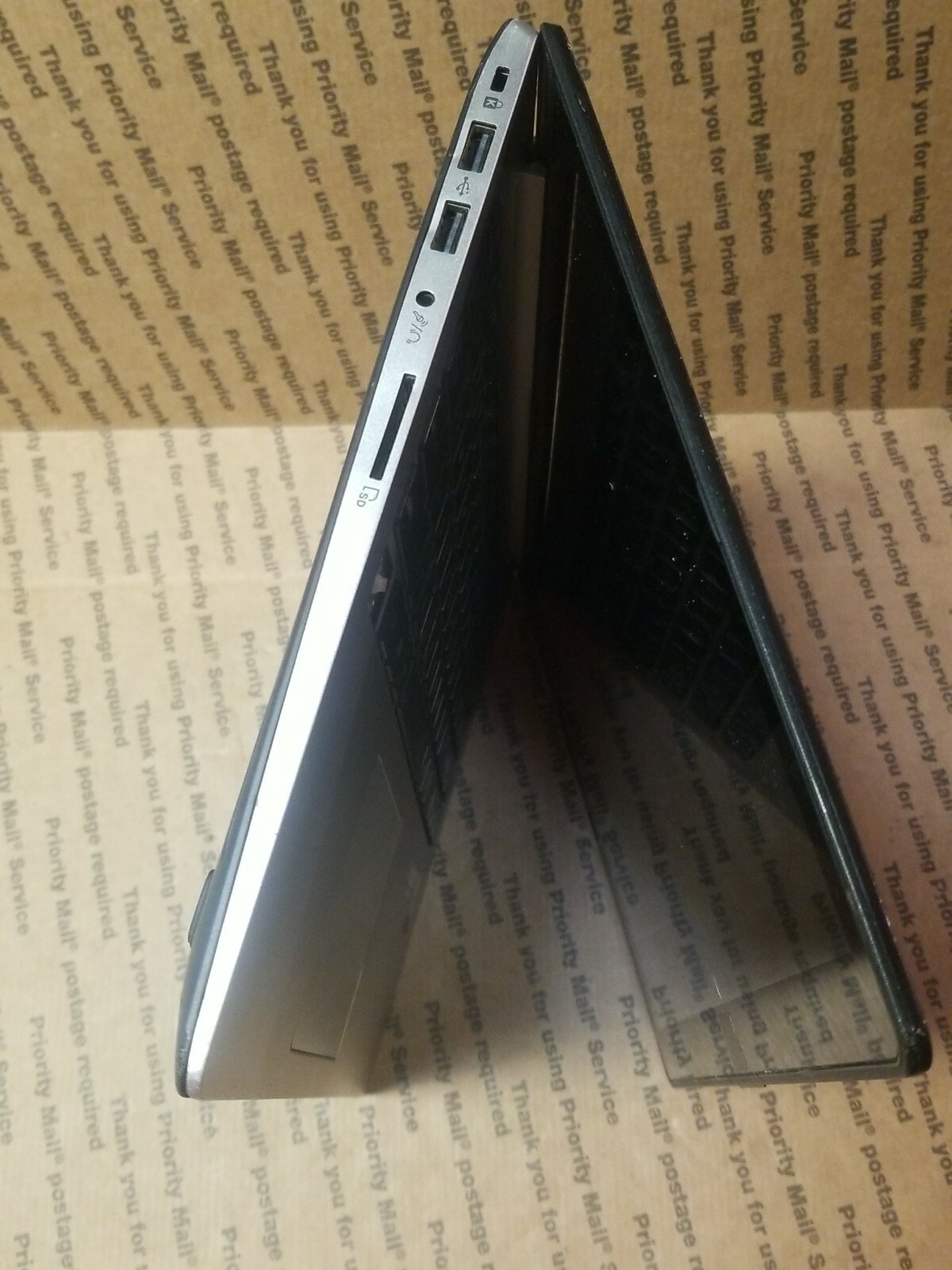 ASUS Ultrabook VivoBook S400CA-UH51T Intel Core i5 3rd Gen 3317U 8GB UNTESTED