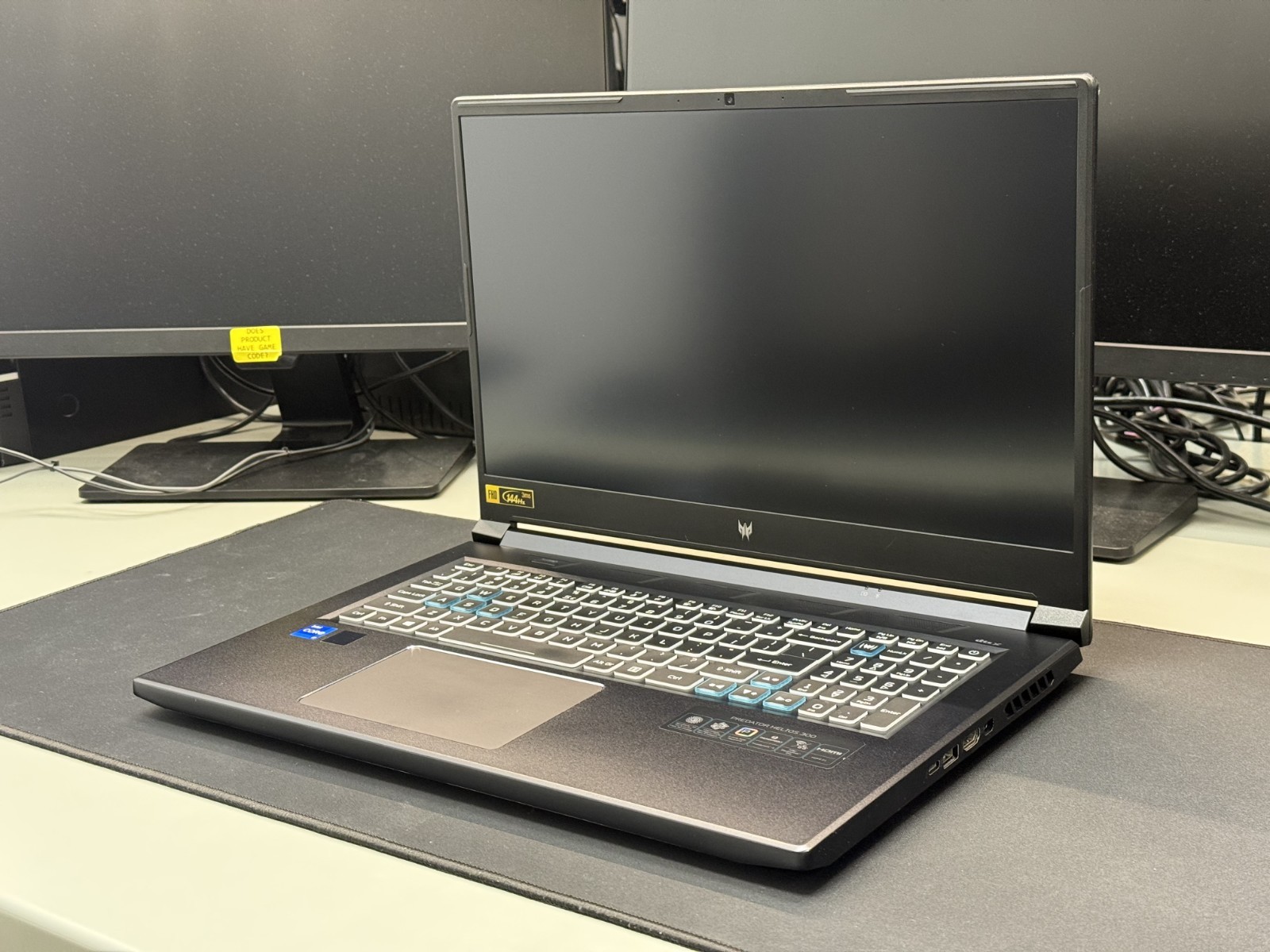 Acer Predator 300 Gaming Laptop – i7 / RTX 3060 / 17” 144Hz