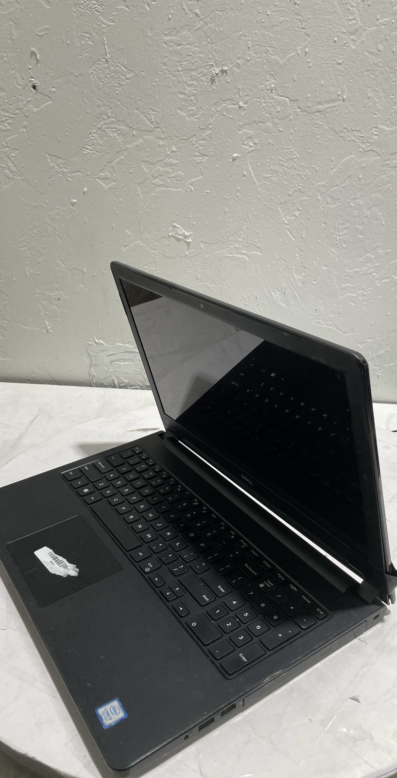 Dell Inspiron 15 P51F006 15.6″ Intel Core i3 7th Gen P51F Laptop For Parts