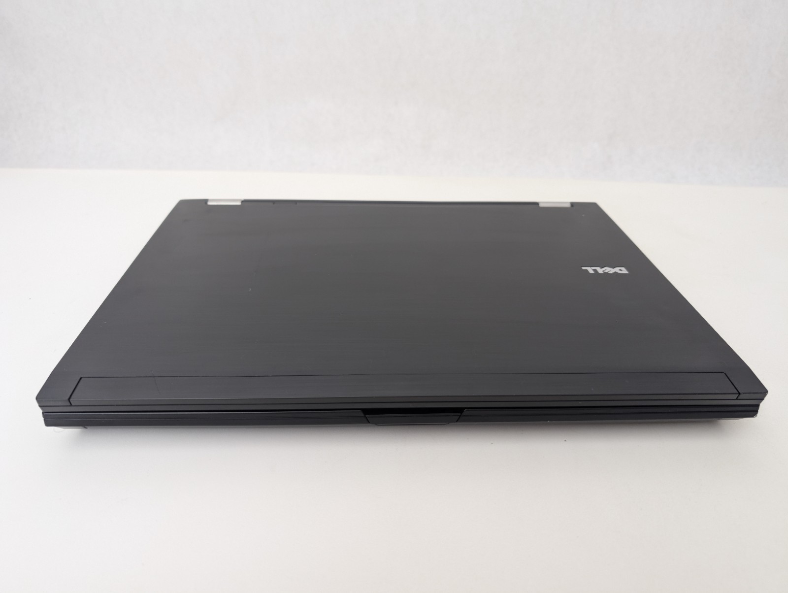 Dell Latitude E6500 Laptop Intel Core 2 Duo 3GB RAM No HDD, OS, Power Adapter