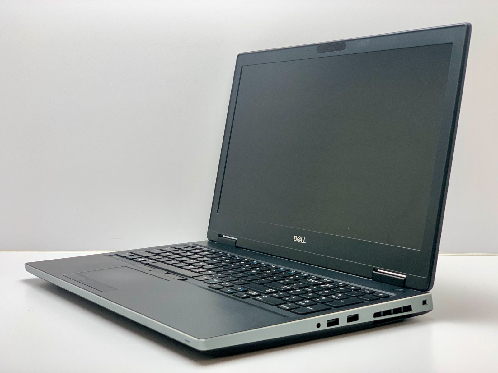 Dell Precision 7530 | E-2176M | 32GB RAM | 512GB NVMe | LINUX
