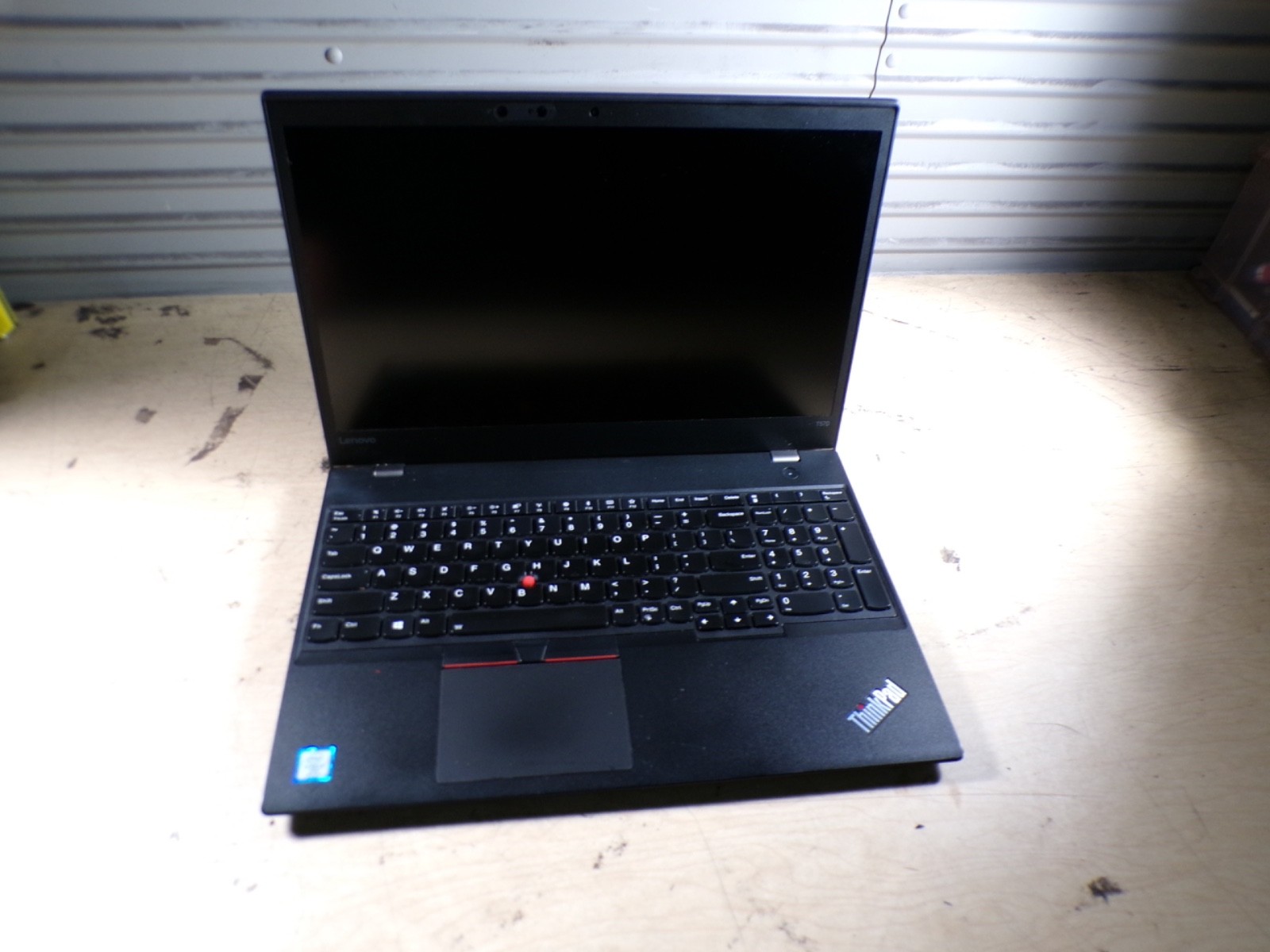 THINKPAD T570 INTEL CORE I7-7600U 2.80GHZ 16GB RAM **BIOS L0CKED **NO HD/ NO CAD