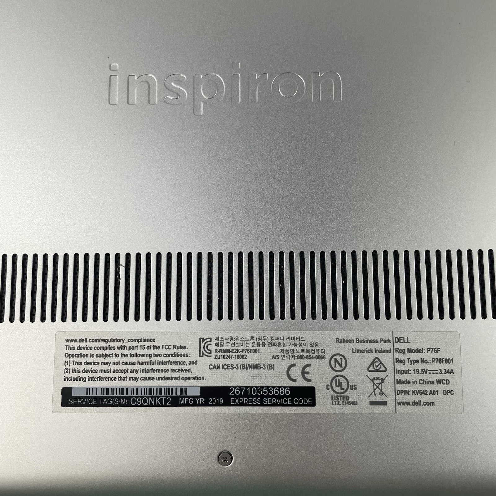 Dell Inspiron 7586 15.6″ i5-8265U 1.60 GHz 8 GB RAM No SSD/OS/AC/Batt
