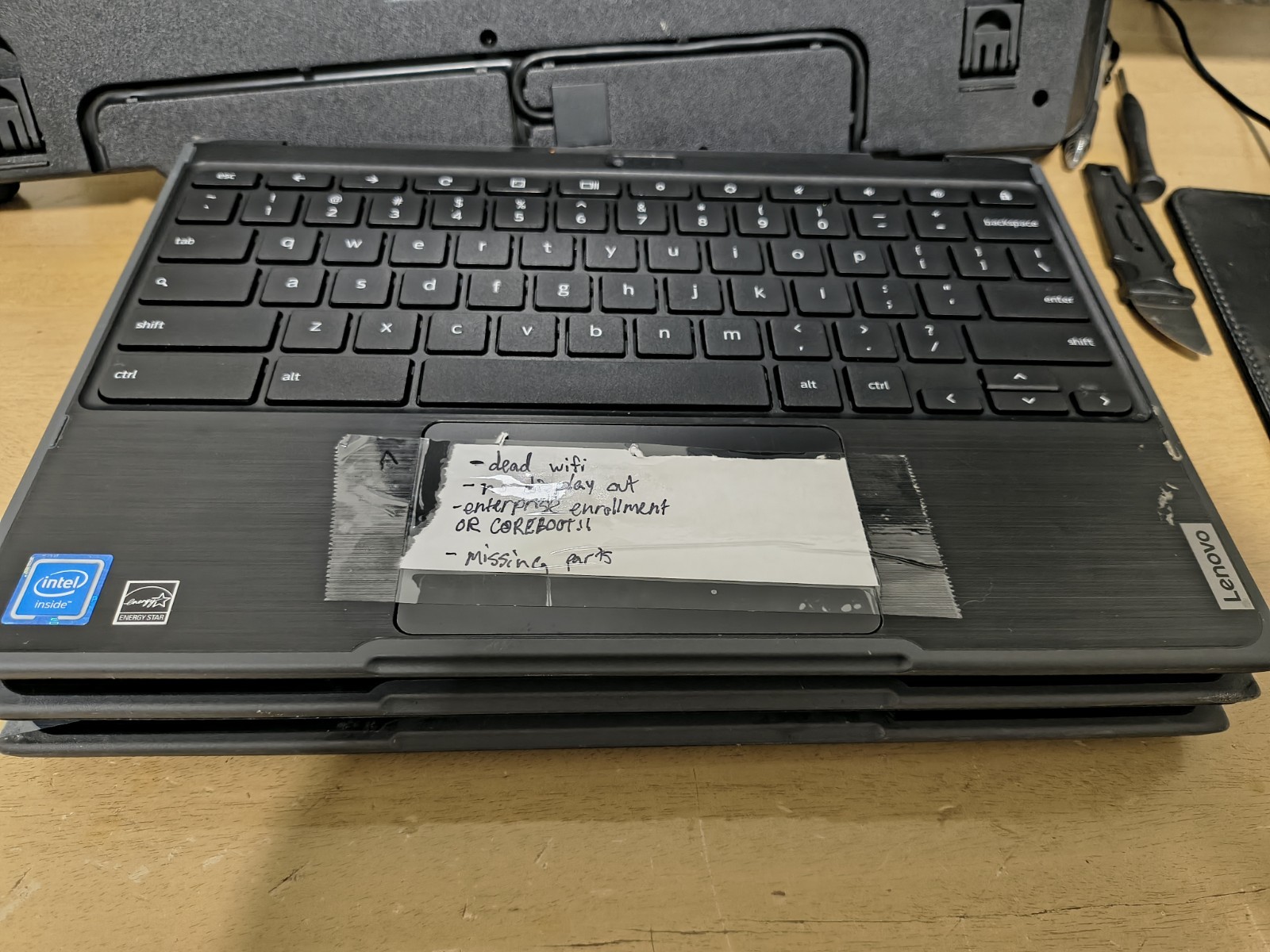 Lot of 3 Lenovo 300e Chromebook 2nd Gen 2 Intel Celeron N4020 4GB 32GB READ DESC