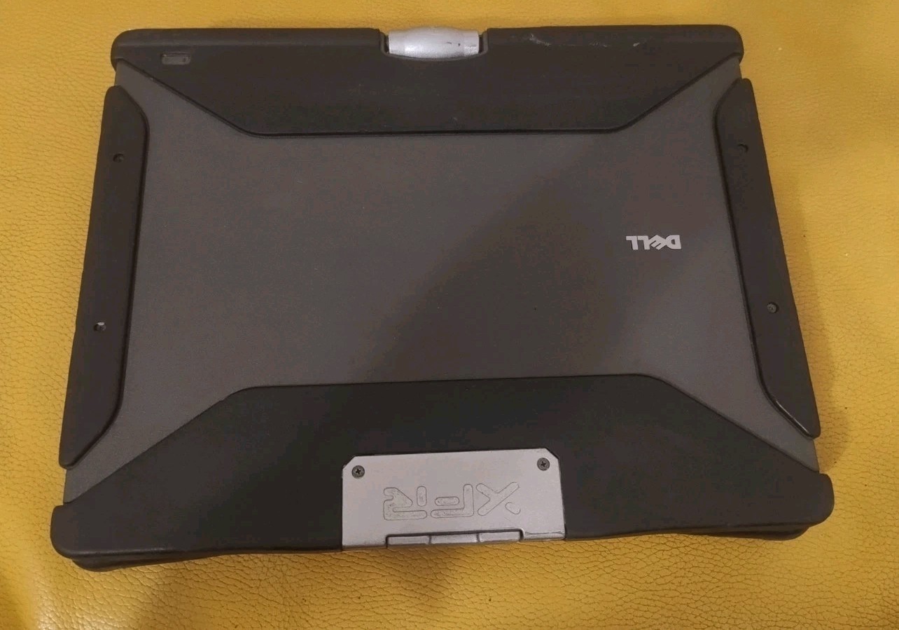 DELL LATITUDE XT2 XFR Touch Notebook Laptop Rugged Tablet Working Sold as spare
