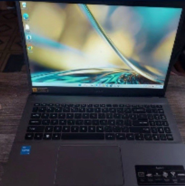 Acer Aspire3 Laptop 15.6″ 8GB 1TB AMD Ryzen 5 7520U 2.8GHz