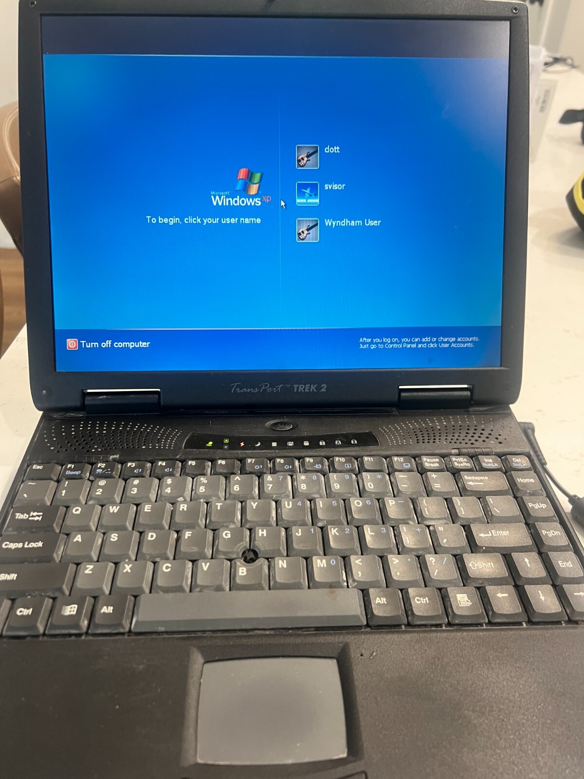 Micron Electronics Laptop Transport Trek 2 AGP 10GB HDD windows 98 ATI RAGE