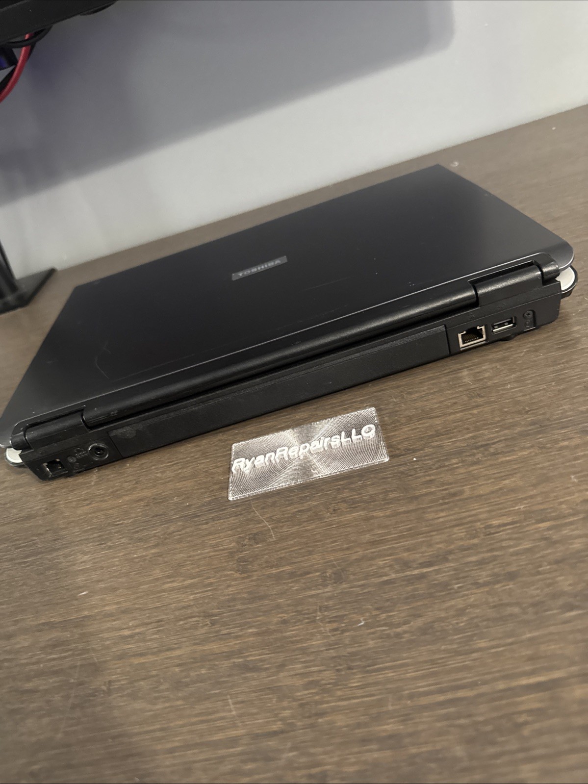 TOSHIBA SATELLITE A135-S4656 Computer No HDD BROKEN SCREEN 512MB RAM