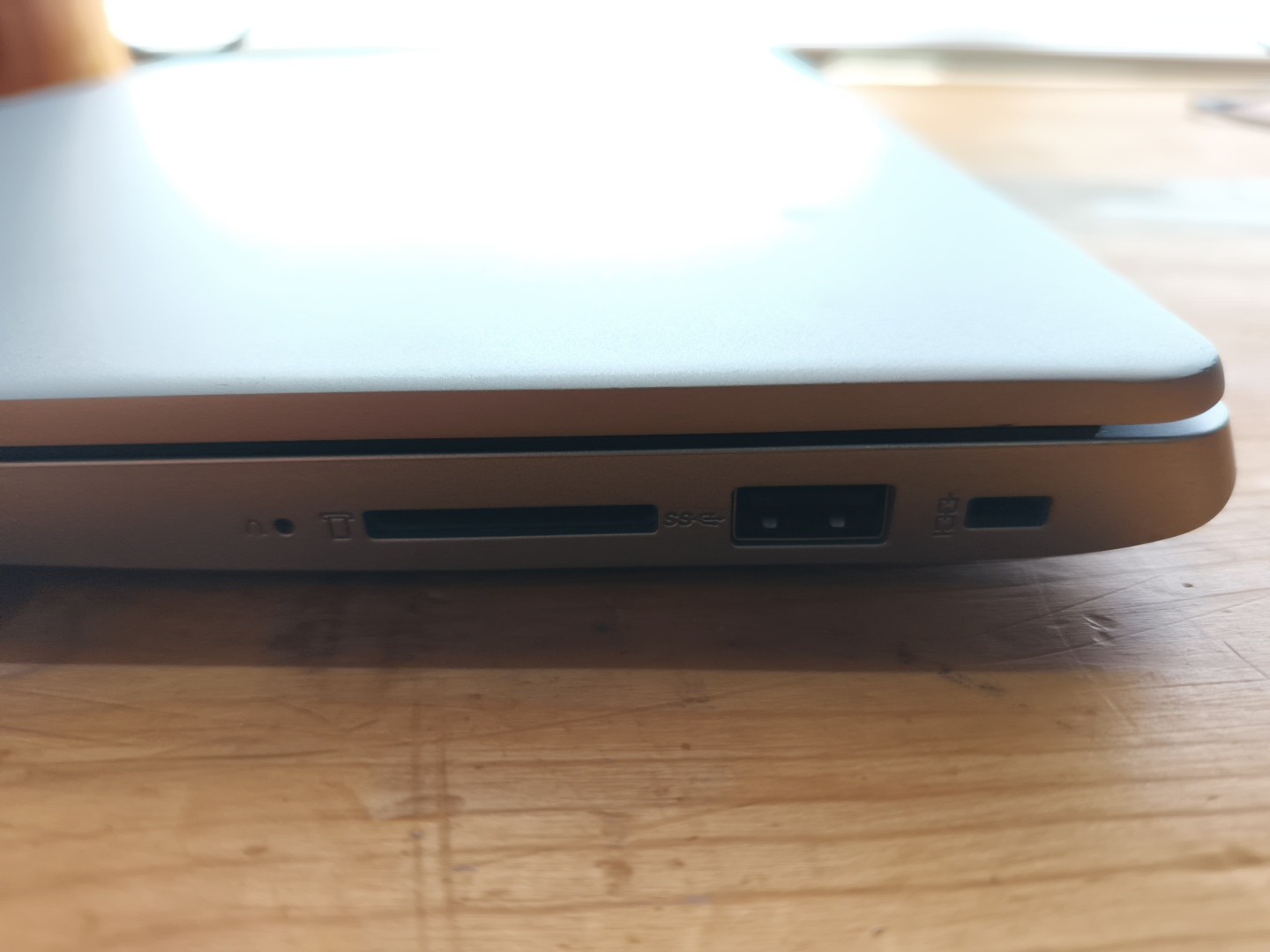 Lenovo 330S-15ARR 15.6″ Laptop/AMD Ryzen 5-2500U NO RAM, SSD, NO POWER, NO POST