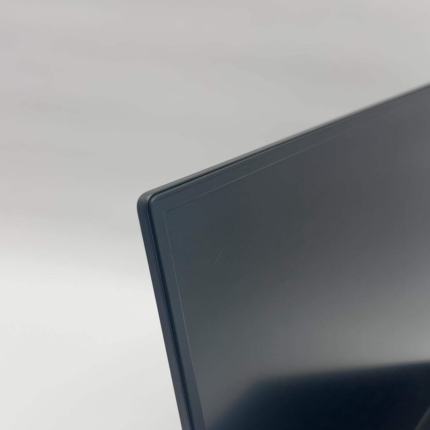 Asus ROG Zephyrus M GU502 15.6″ i7-9750H 2.6GHz 16GB 1TB GeForce RTX 2060 *Read*