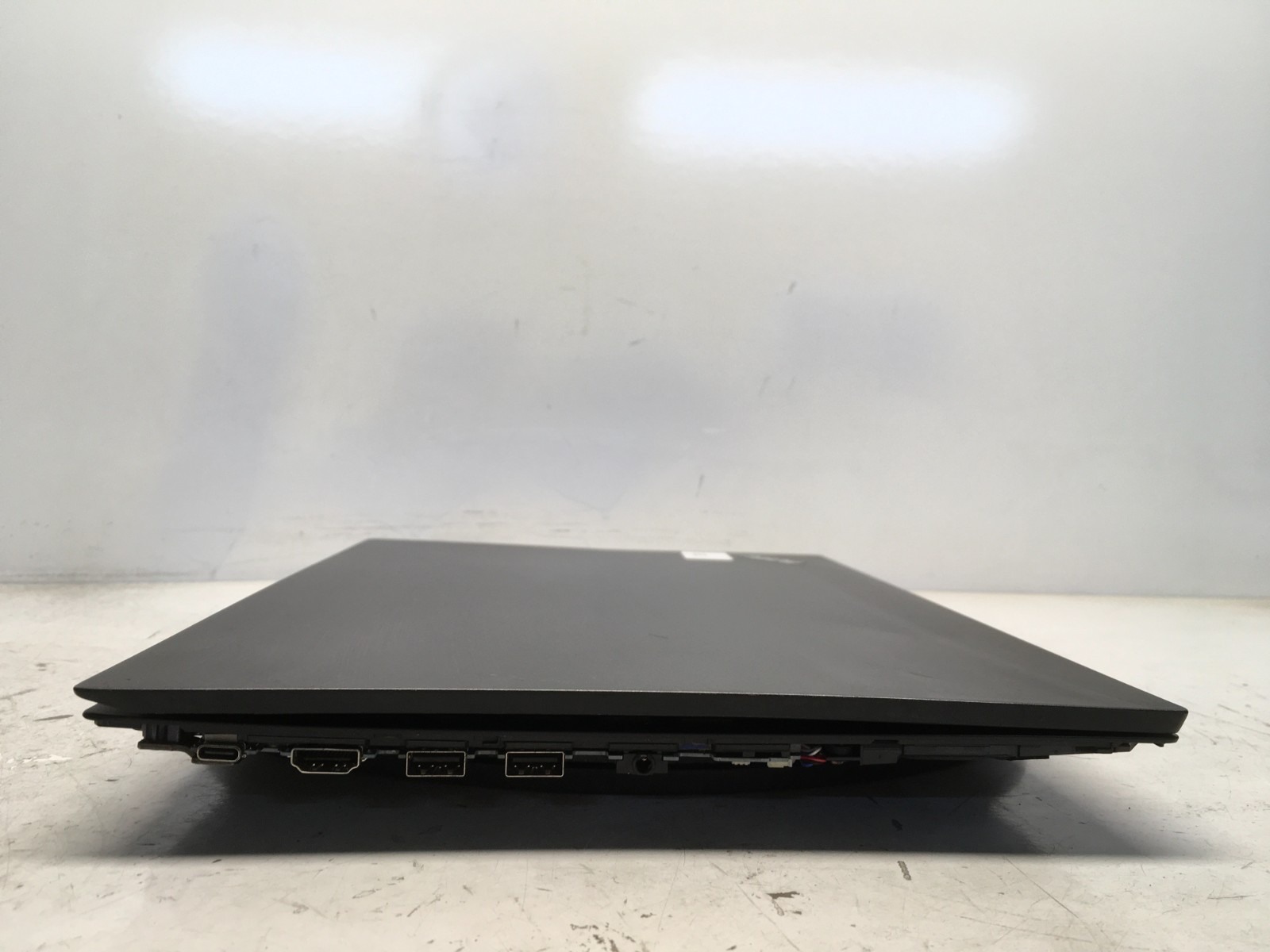 Lenovo ThinkPad E590 Intel i5-8265U 1.6GHz 4 GB NO HDD
