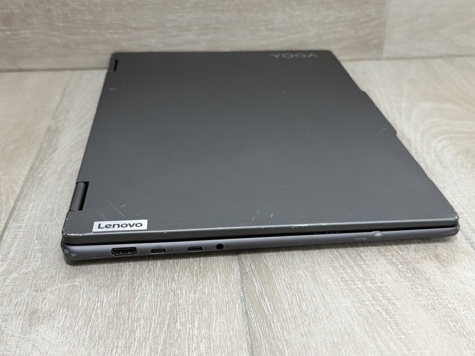 Yoga 7 2-in-1 16IML9 16″ Touch Laptop Core Ultra 7 155U 16GB RAM 1TB NVMe