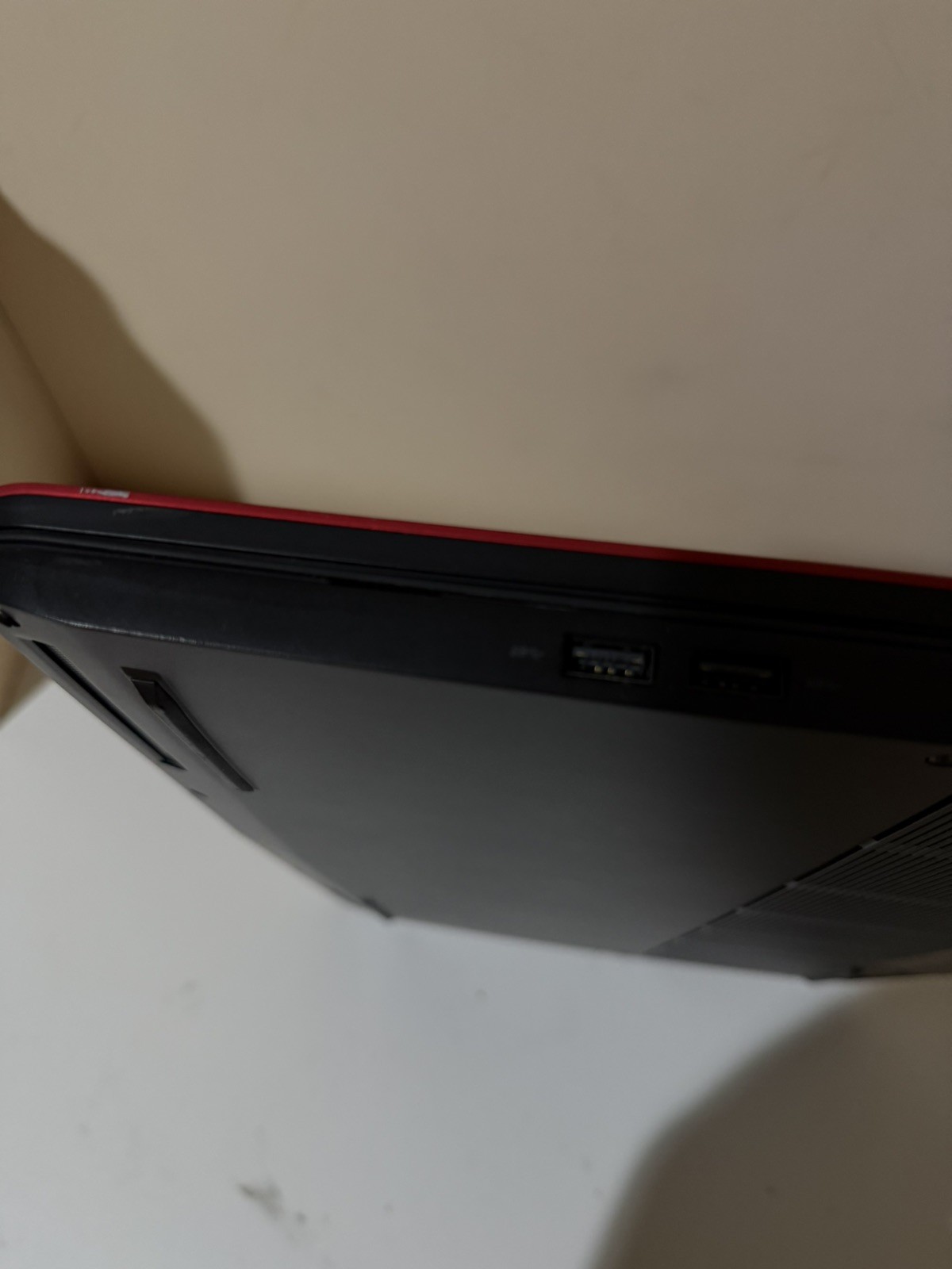 Alienware m17 Intel Core i7-8750H CPU 2.20GHz 1TB DDR4 Gaming Laptop Windows 11